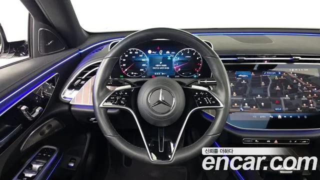 Mercedes-Benz E-Class 2024 — фото 19