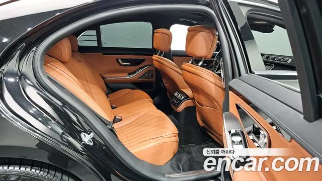 Mercedes-Benz S-Class 2022 — фото 18