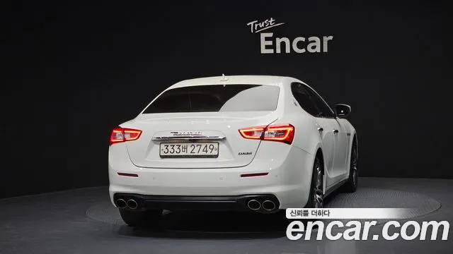 Maserati Ghibli 2018 — фото 4