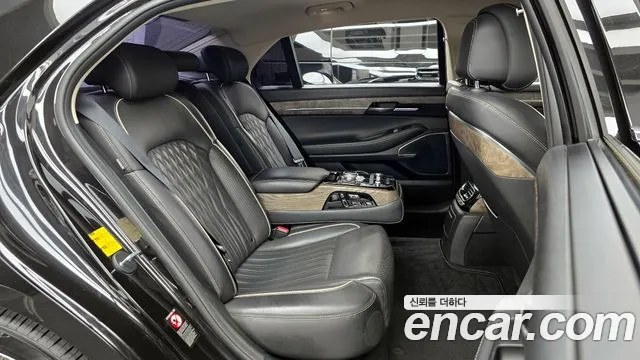 Genesis G90 2019 — фото 17