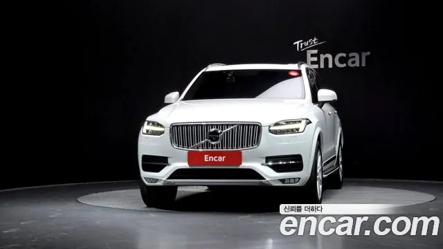 Volvo XC90 2018 — фото 3