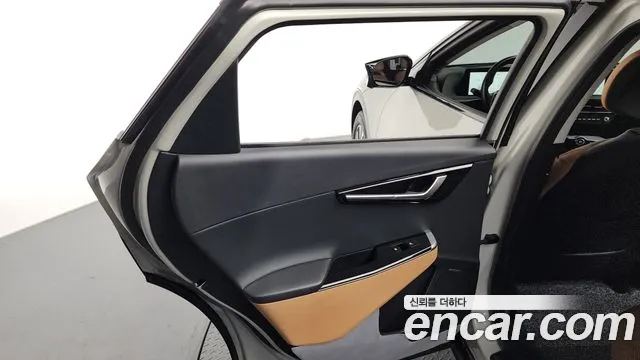 Kia EV6 2022 — фото 15