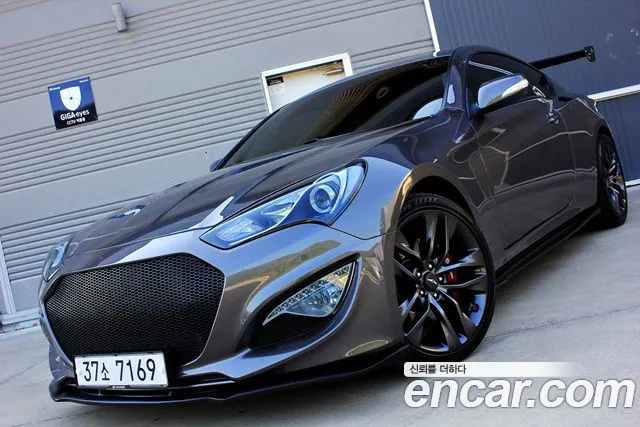 Hyundai Genesis 2013 — фото 11