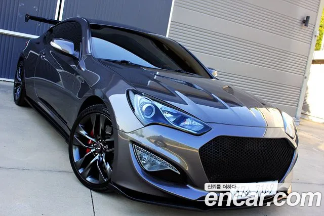 Hyundai Genesis 2013 — фото 12