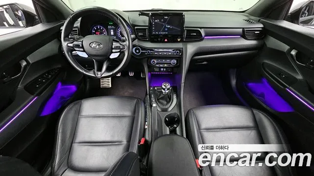 Hyundai Veloster 2019 — фото 10