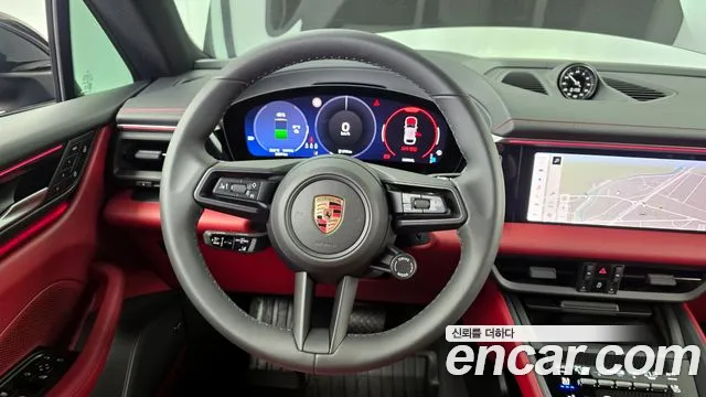 Porsche Macan 2025 — фото 19
