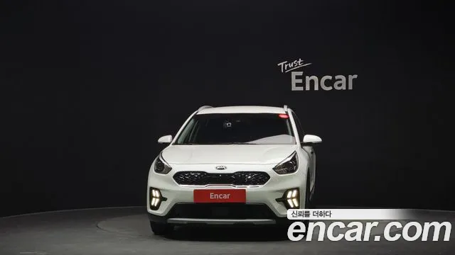 Kia Niro 2021 — фото 3