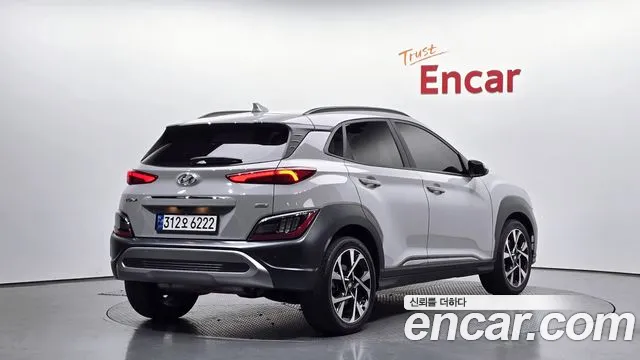 Hyundai Kona 2023 — фото 2