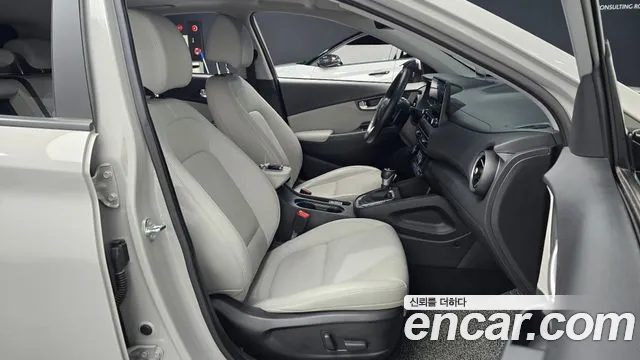 Hyundai Kona 2023 — фото 10