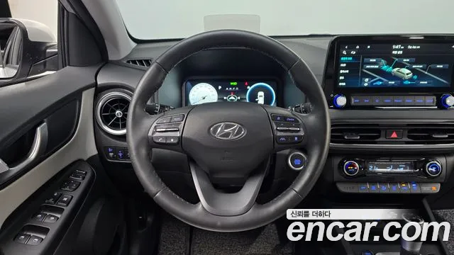 Hyundai Kona 2023 — фото 13