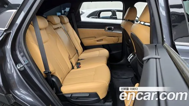 Kia Sorento 2022 — фото 17
