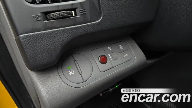 Hyundai Starex 2016 — фото 19