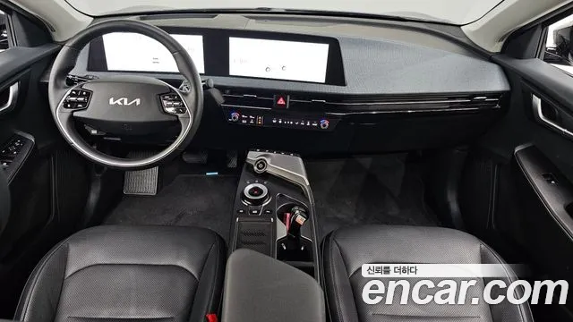 Kia EV6 2023 — фото 9
