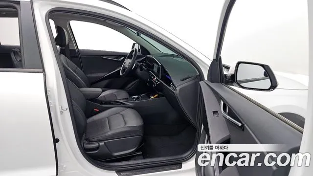 Kia Niro 2022 — фото 17