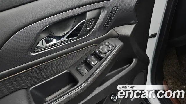ChevroletGMDaewoo Traverse 2021 — фото 17