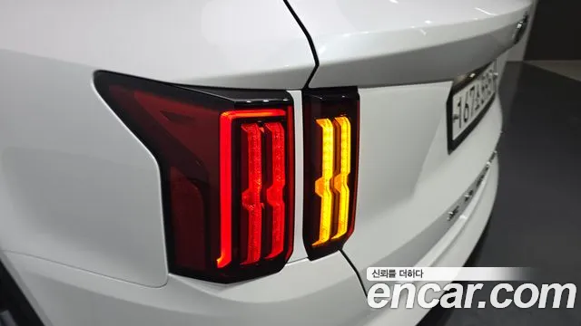 Kia Sorento 2021 — фото 9