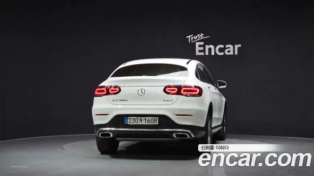 Mercedes-Benz GLC-Class 2021 — фото 4
