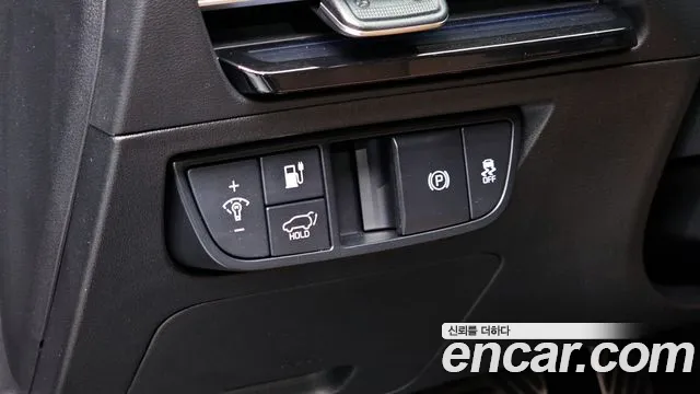 Kia EV6 2023 — фото 20