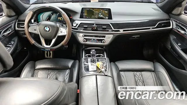 BMW 7-Series 2018 — фото 10