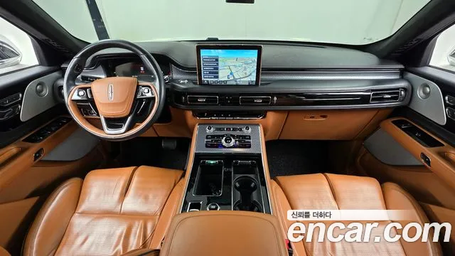 Lincoln Aviator 2020 — фото 10