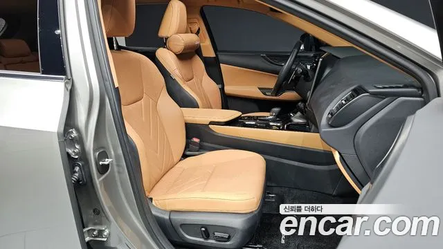 Lexus NX 2025 — фото 11