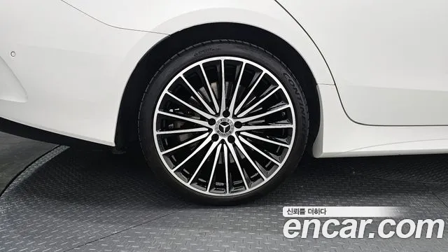 Mercedes-Benz CLS-Class 2022 — фото 4