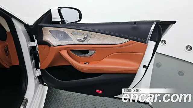 Mercedes-Benz CLS-Class 2022 — фото 13