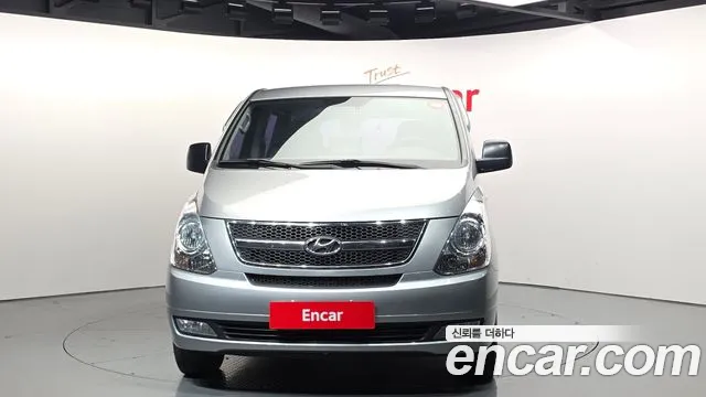 Hyundai Starex 2014 — фото 3