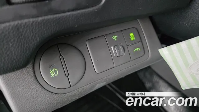 Hyundai Starex 2014 — фото 13