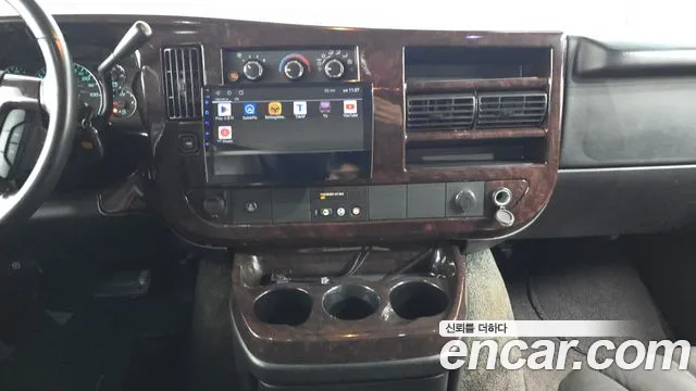 Chevrolet Express Van 2013 — фото 14