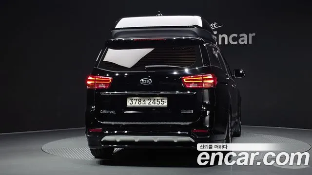 Kia Canival 2019 — фото 4
