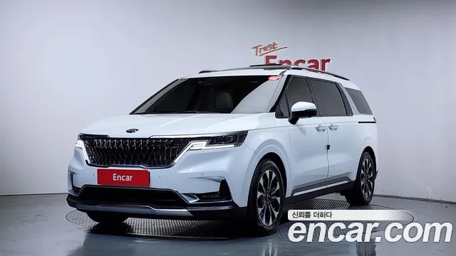 Kia Canival 2021 — фото 1