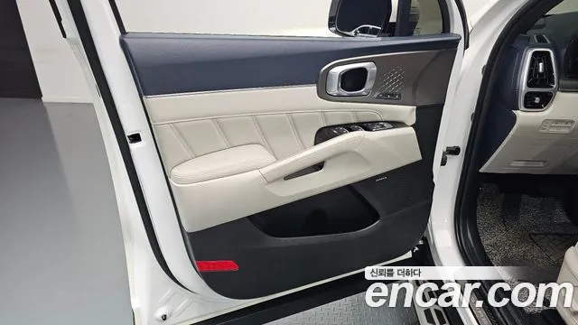 Kia Sorento 2022 — фото 14