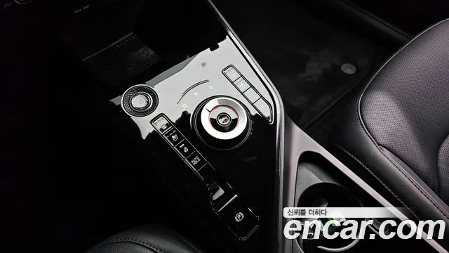 Kia Niro 2024 — фото 12