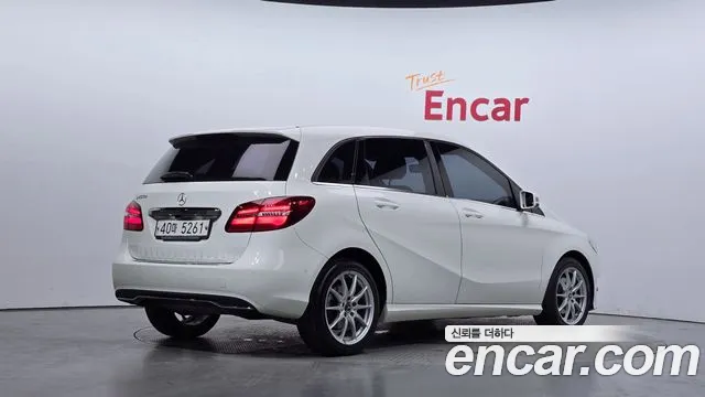 Mercedes-Benz B-Class 2018 — фото 2
