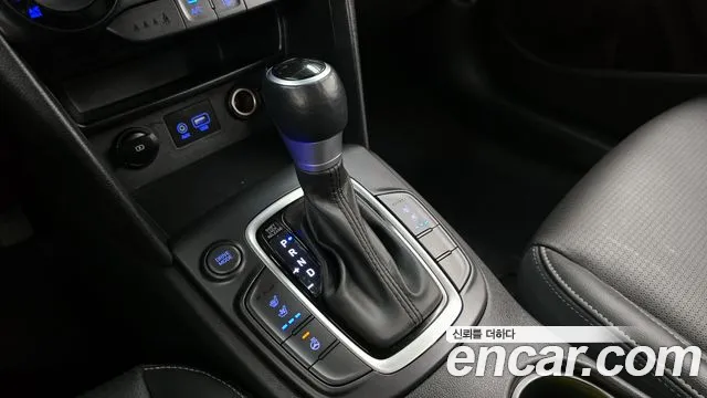 Hyundai Kona 2020 — фото 12
