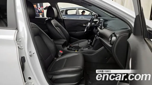 Hyundai Kona 2020 — фото 16