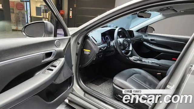 Hyundai Sonata 2020 — фото 13