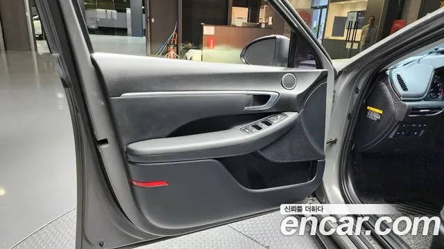 Hyundai Sonata 2020 — фото 14