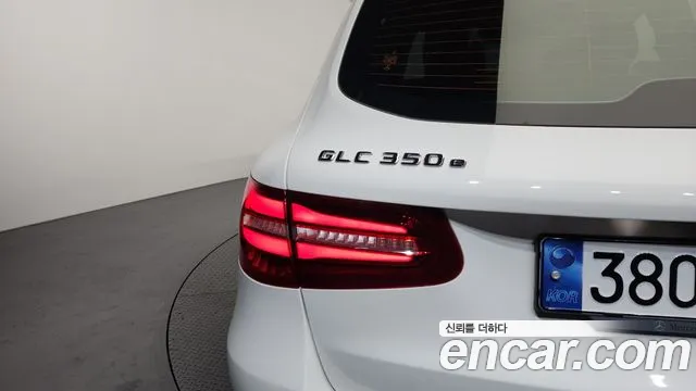Mercedes-Benz GLC-Class 2019 — фото 9