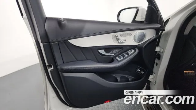 Mercedes-Benz GLC-Class 2019 — фото 14