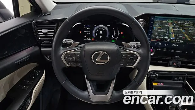 Lexus NX 2025 — фото 18
