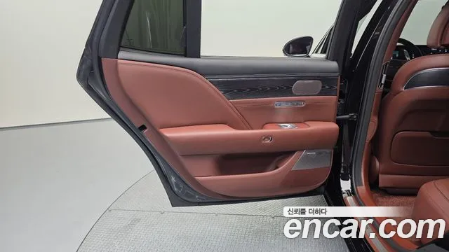 Genesis G90 2022 — фото 15
