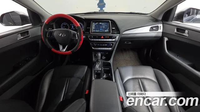 Hyundai Sonata 2019 — фото 10