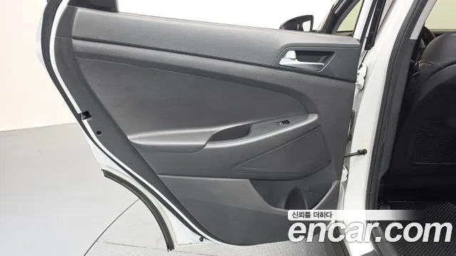 Hyundai Tucson 2016 — фото 15