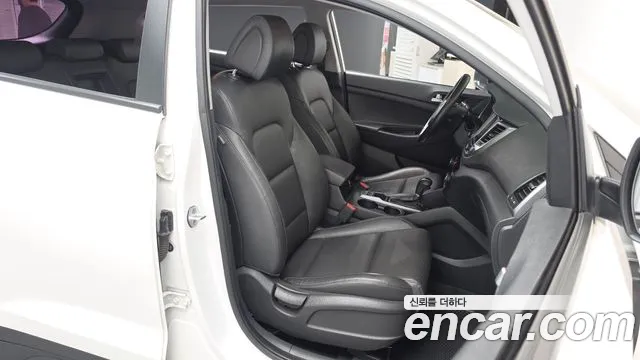 Hyundai Tucson 2016 — фото 16