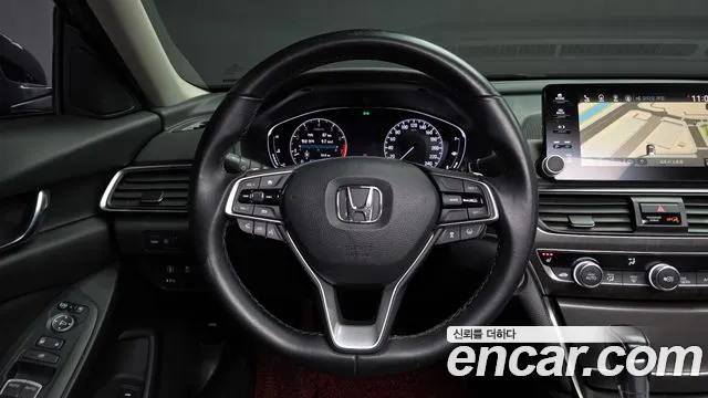 Honda Accord 2019 — фото 19