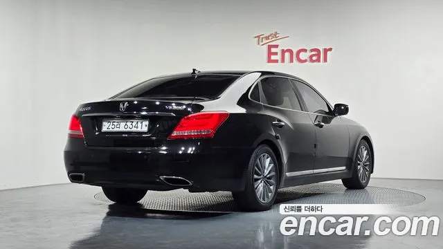 Hyundai Equus 2015 — фото 2