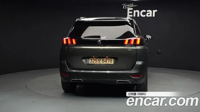 Peugeot 5008 2021 — фото 4