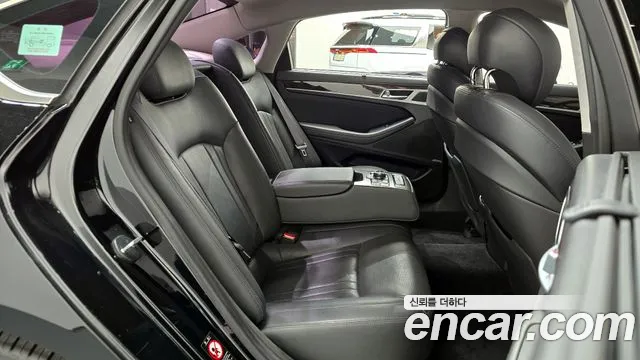 Hyundai Genesis 2015 — фото 11